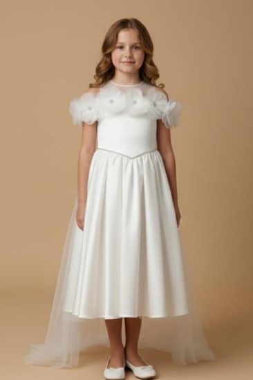 صورة فستان سهرة أبيض أطلالة الاميرات